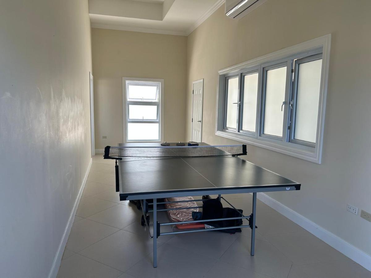 Seamist Villa @Oceanpointe Lucea Comfy 2Br W/Pool Gym & Parking Extérieur photo