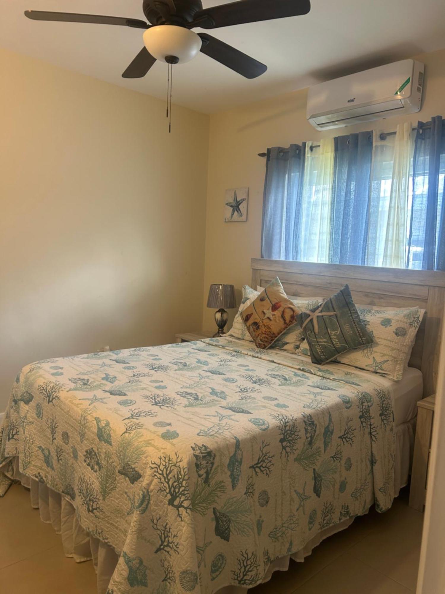 Seamist Villa @Oceanpointe Lucea Comfy 2Br W/Pool Gym & Parking Extérieur photo